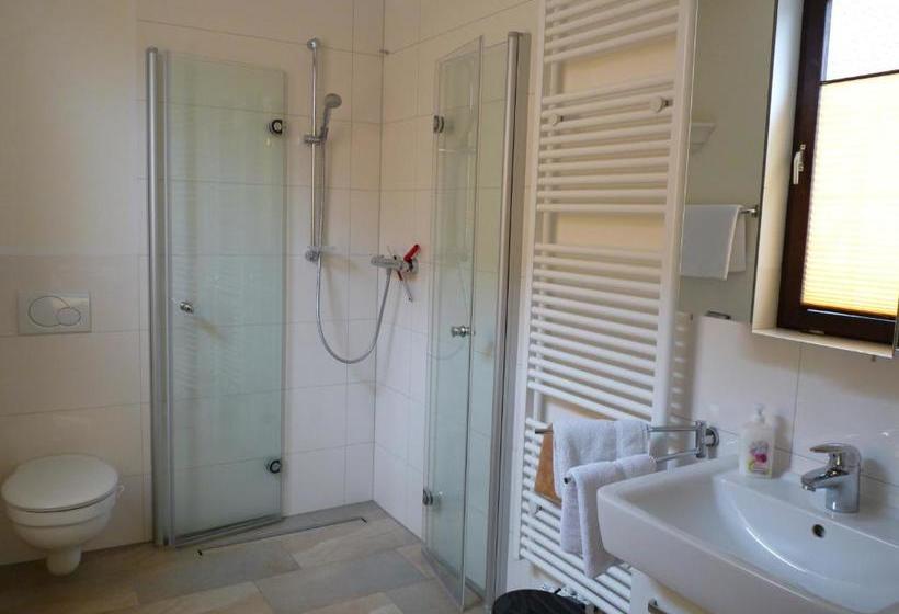 مبيت وإفطار Pension Haus Beck