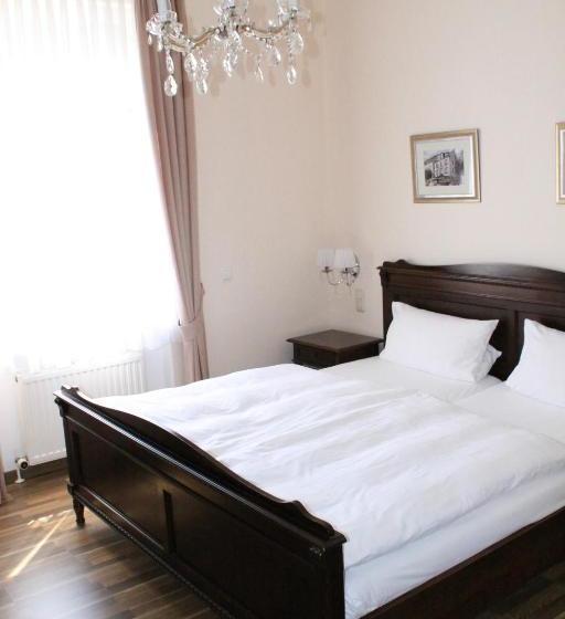تختخواب و صبحانه Pension Post Rüdesheim
