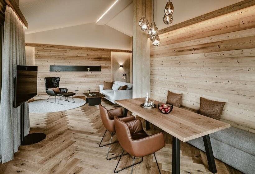 فندق Bergkristall   Mein Resort Im Allgäu