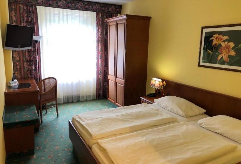 فندق Brandiser Park