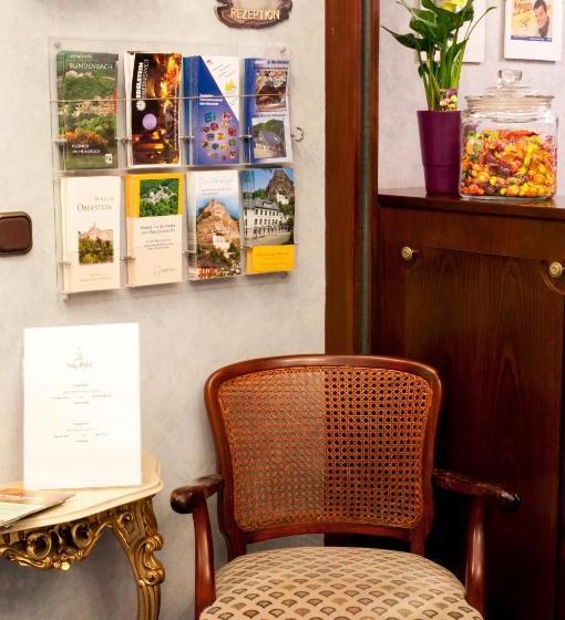 Отель City  Garni