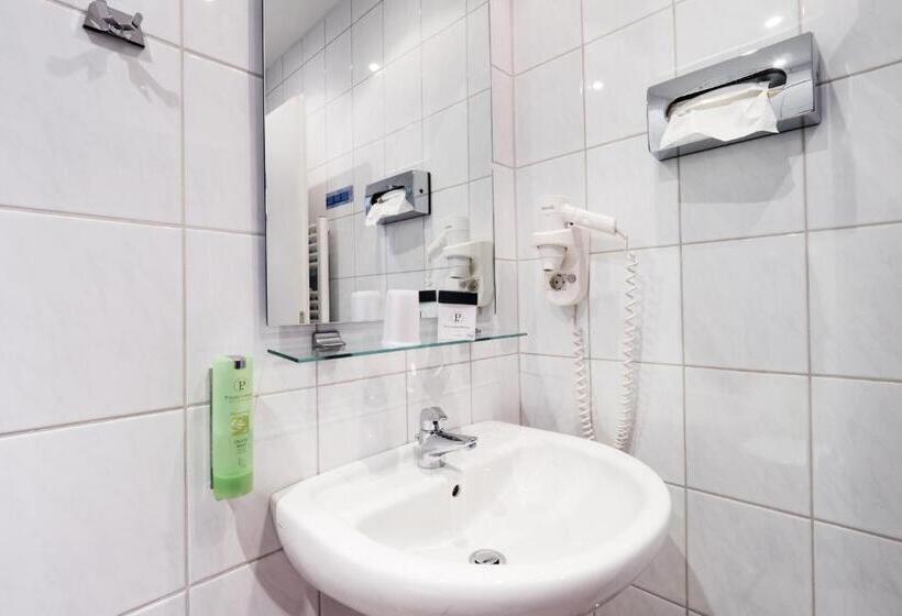 ホテル Deutsches Haus