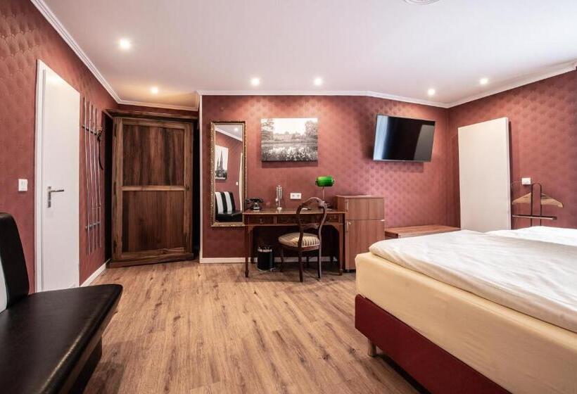 هتل Kurfürstenhof