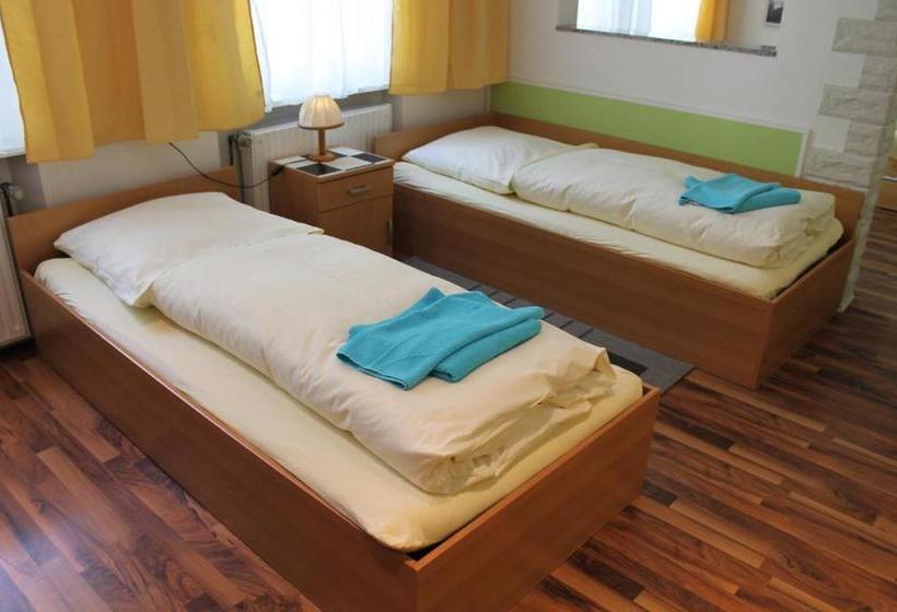 酒店 Pension Central Nuernberg Fuerth