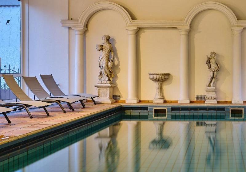 Parkhotel Waldeck