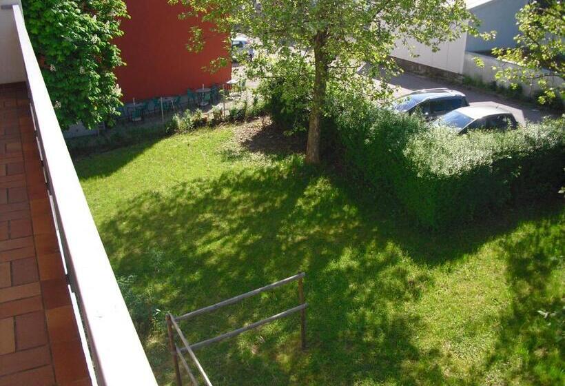 پانسیون Boardingroom