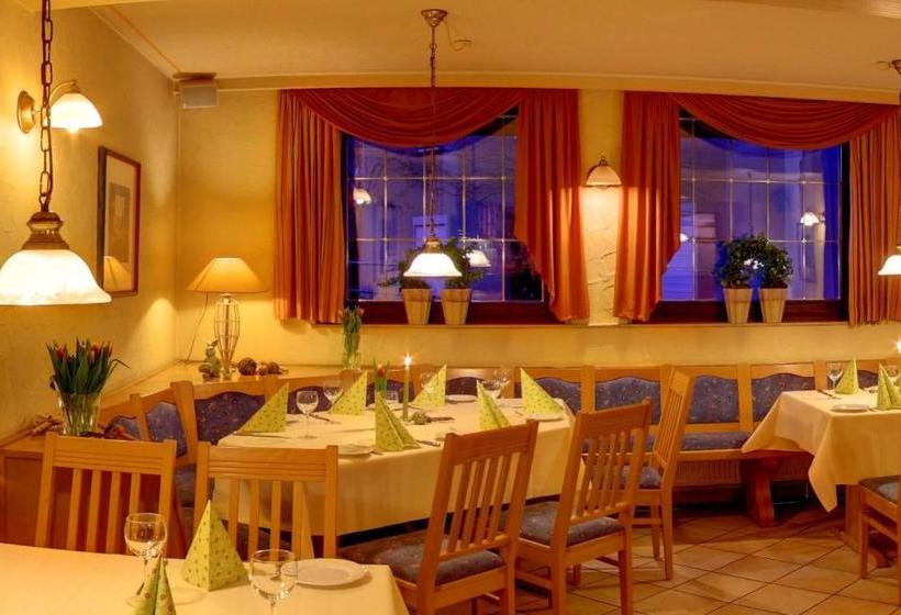 ペンション Landgasthof Schuck