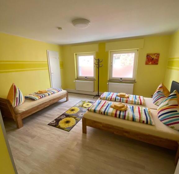 Bed & Breakfast In Legden