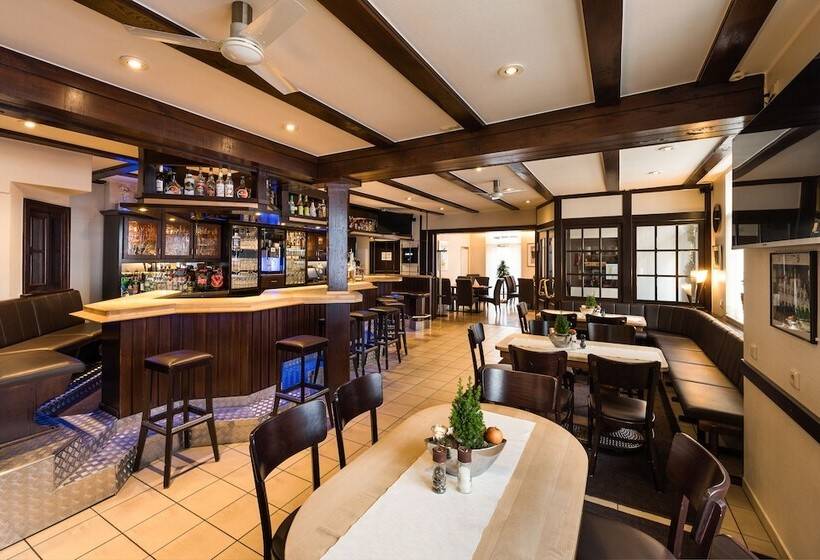 호텔 & Gasthaus Nagel