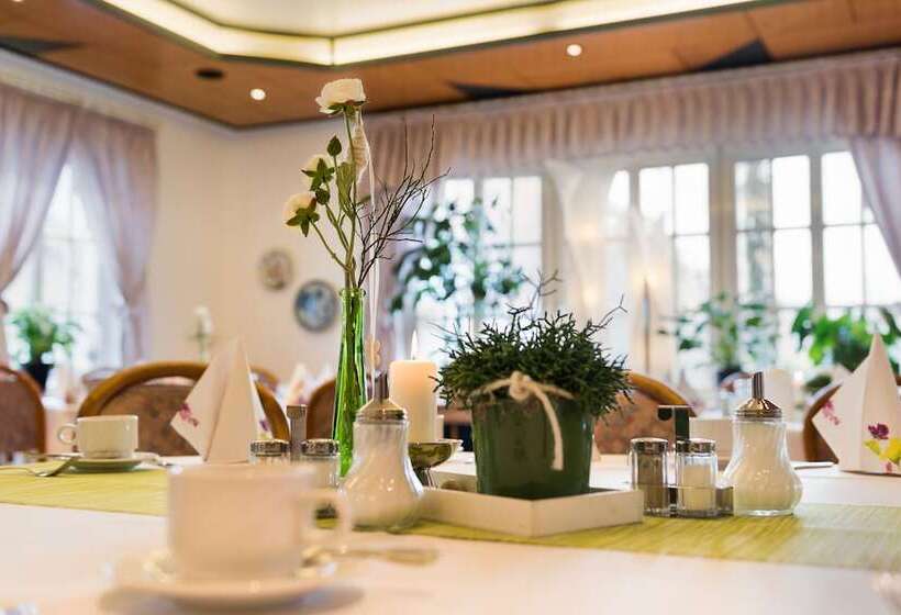 호텔 & Gasthaus Nagel