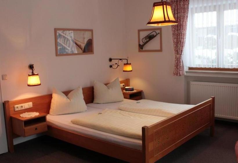 هتل Haus Florian