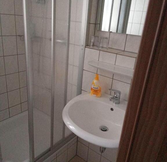 Отель Hausener Dorfkrug