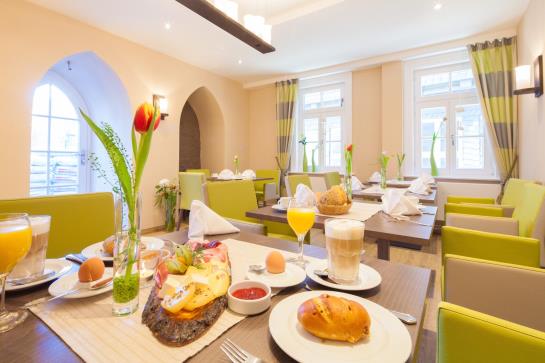 اقامتگاه Gda Hotel Schwiecheldthaus