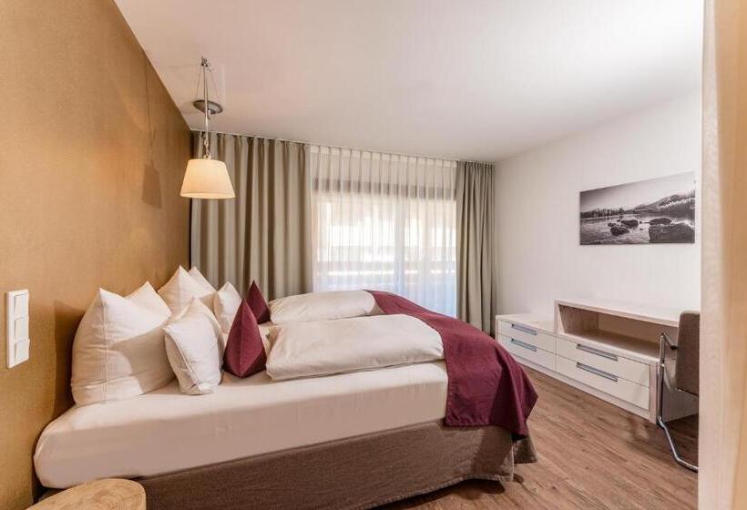 בית מלון כפרי Villa Lago Garni