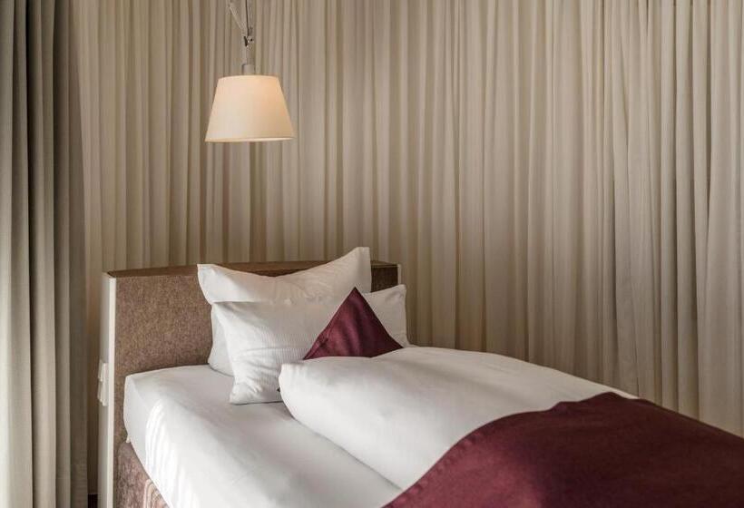 בית מלון כפרי Villa Lago Garni