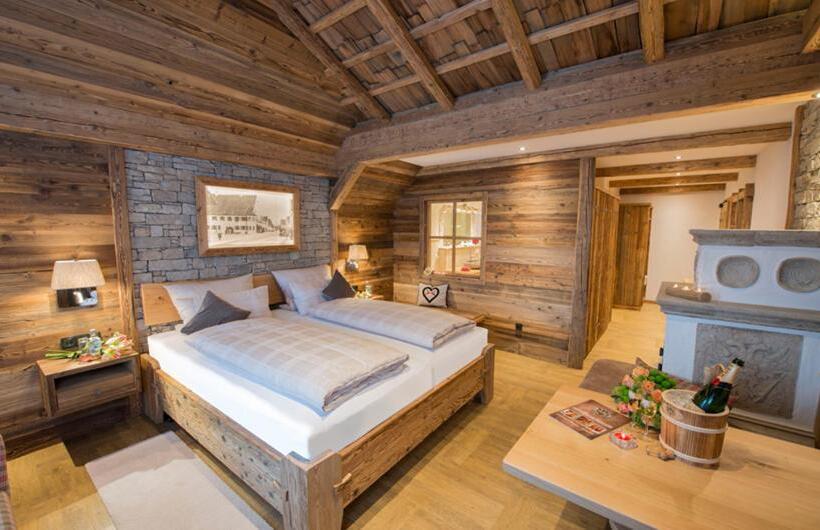 פנסיון Wellness Hotel Adler