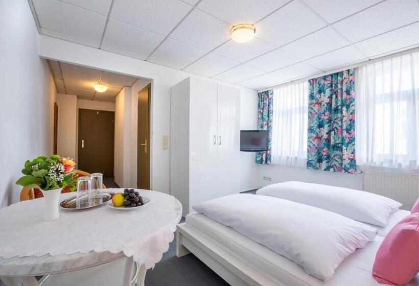 בית מלון כפרי Annet Garni