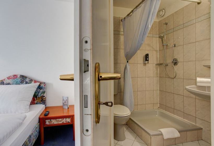 Centro Hotel Arde Köln, Trademark Collection By Wyndham