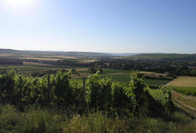 ホテル Christian Garten