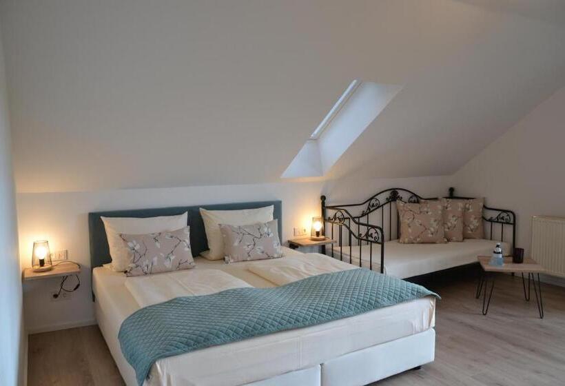 ホテル Christian Garten