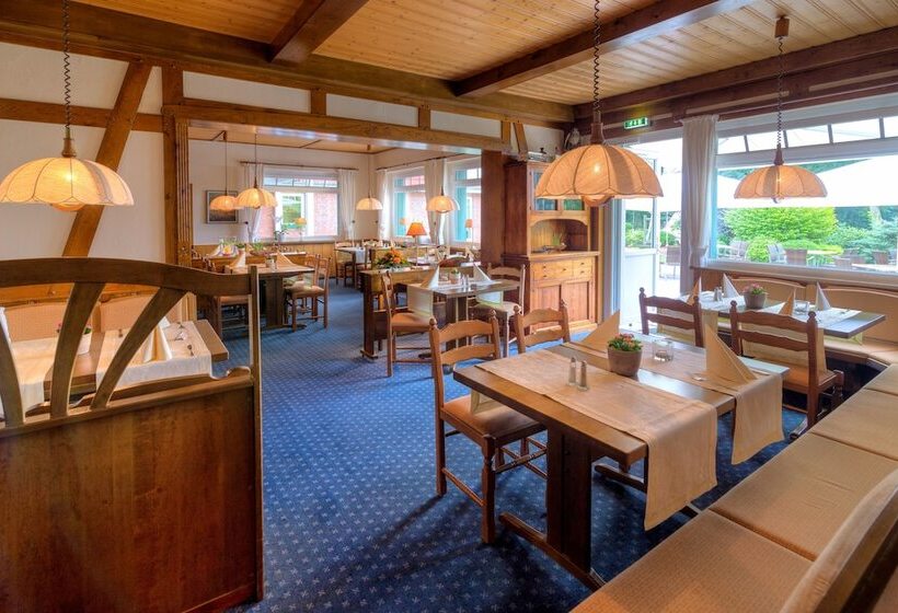 هتل Landgasthof Zum Grünen Walde