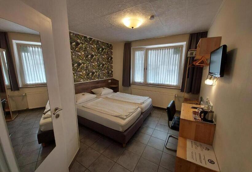 هتل Müller Köln