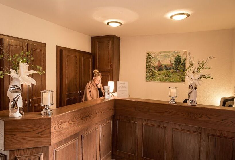 ホテル Restaurant Zur Kanne