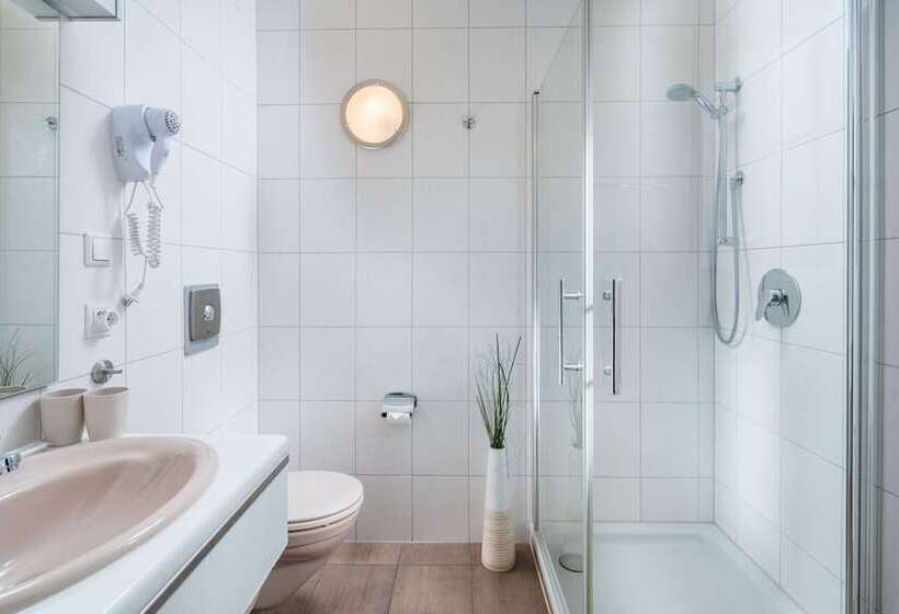 ホテル Restaurant Zur Kanne