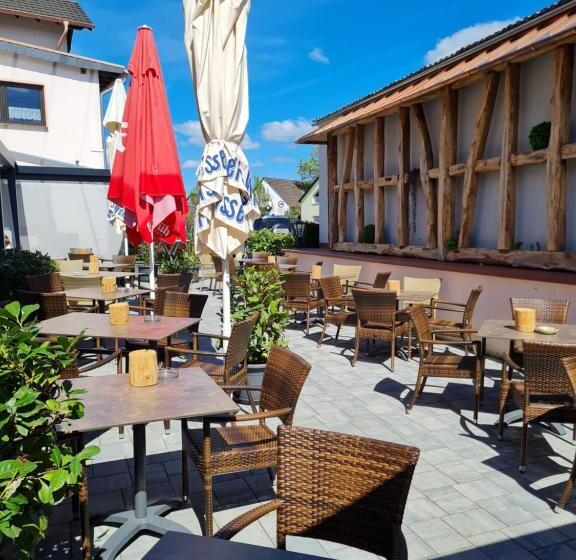 ペンション Gasthaus Stroh