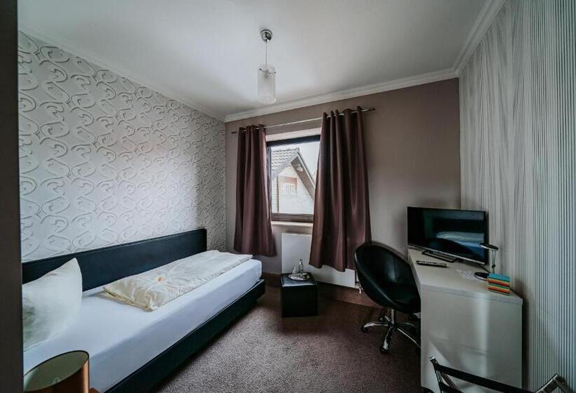 Robrooks Hotel Garni