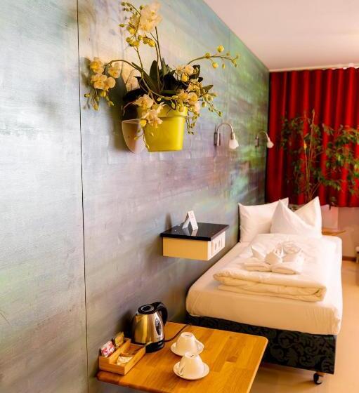 Abalon Hotel Ideal