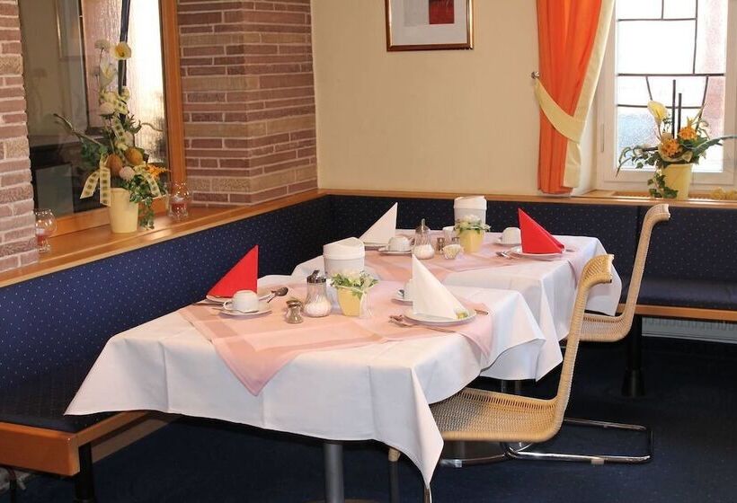 Отель Adlerhof