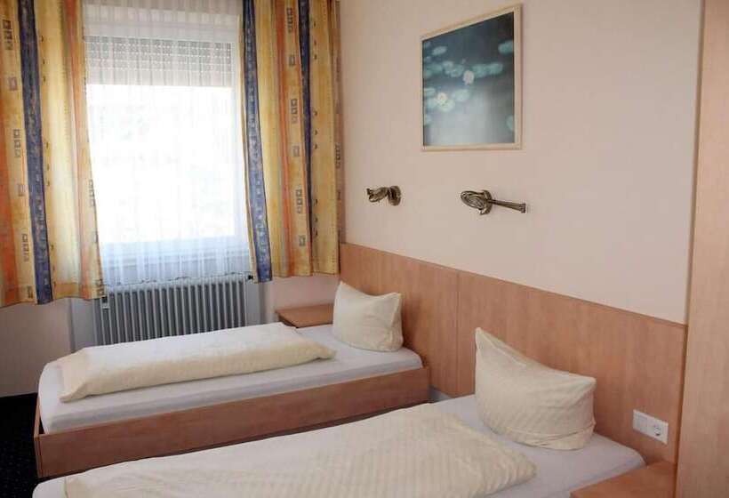 Отель Adlerhof