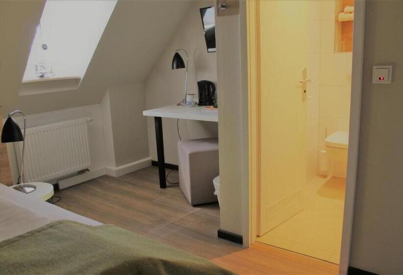 ホテル Eifelbräu