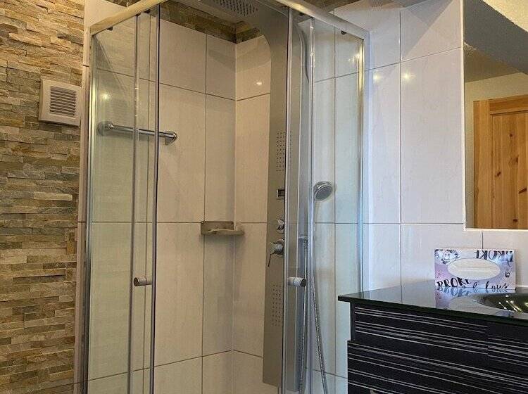 Отель Hirschen Menzenschwand