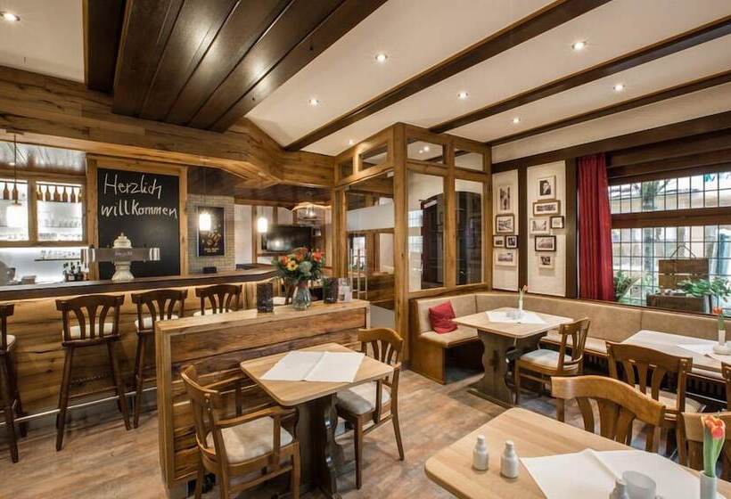 فندق Louis Müller