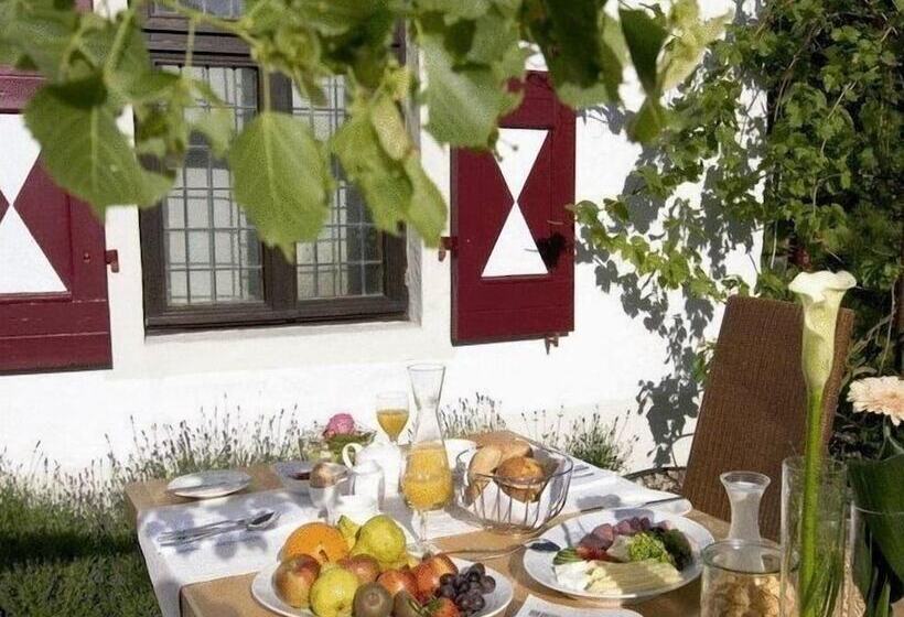 Malteser Komturei Hotel / Restaurant