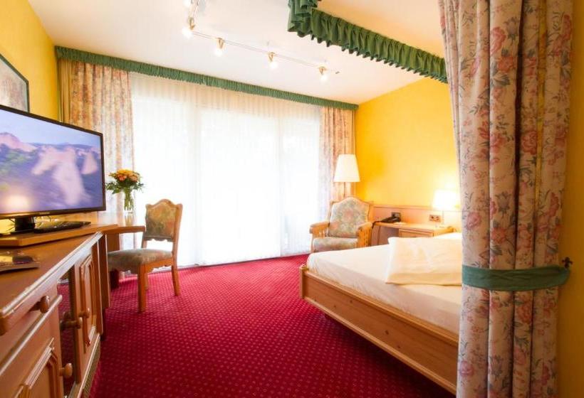 ホテル Pfalzblick