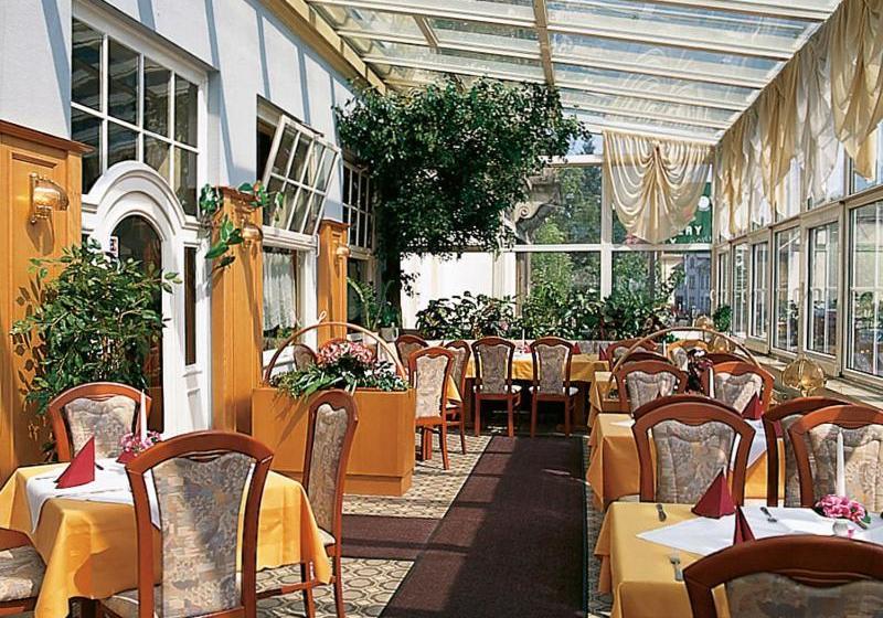 Отель Restaurant Kurhaus Klotzsche