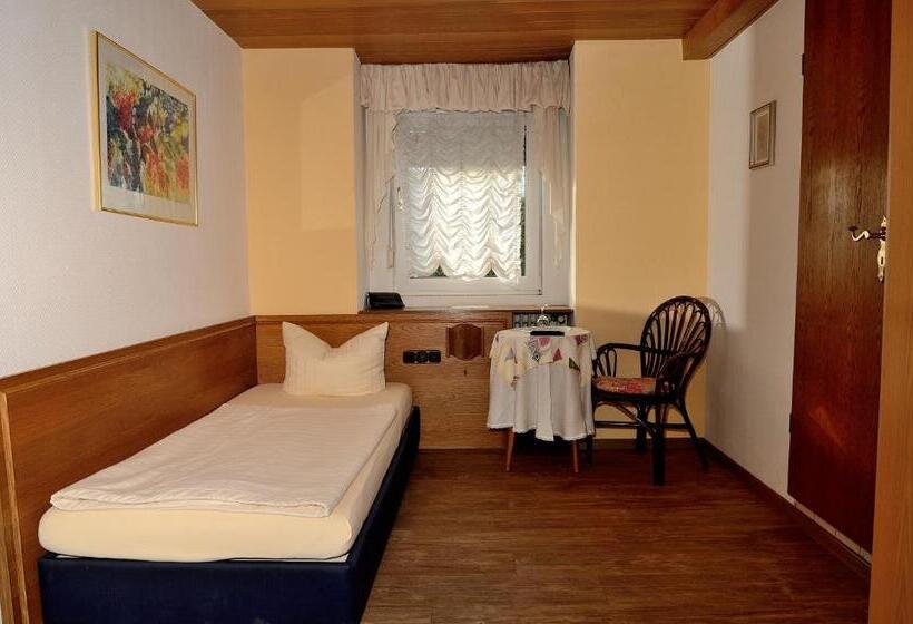 ホテル Zum Josefshof