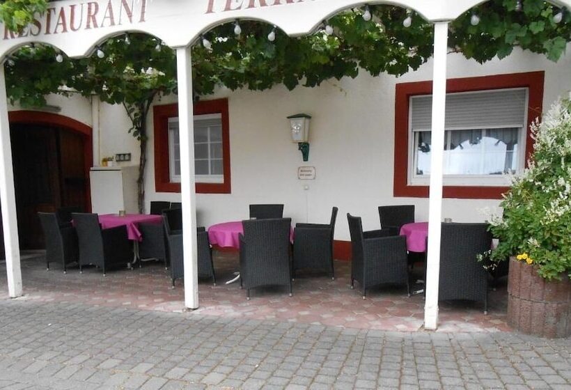 ホテル Zum Josefshof