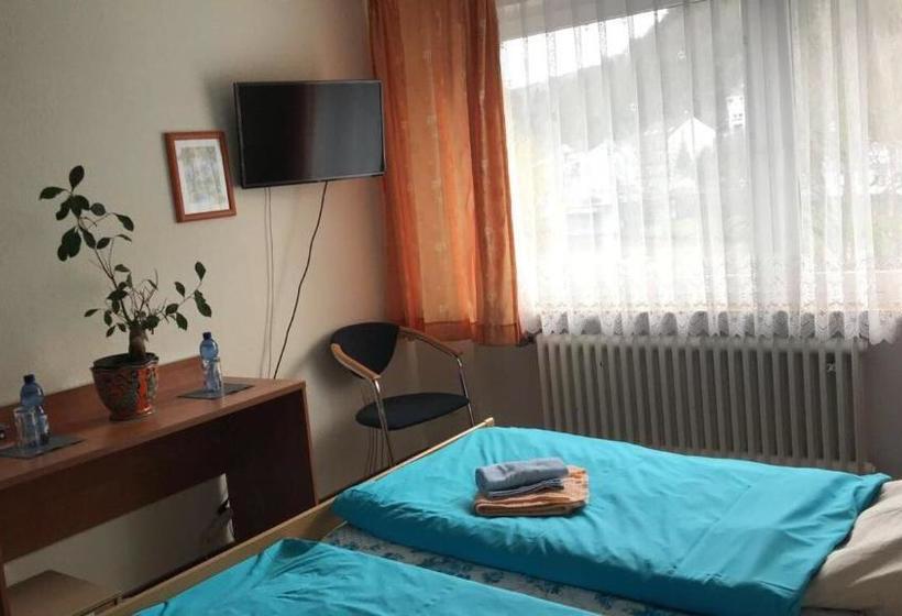 호텔 Restaurant Krone