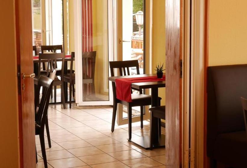 ホテル Restaurant Krone