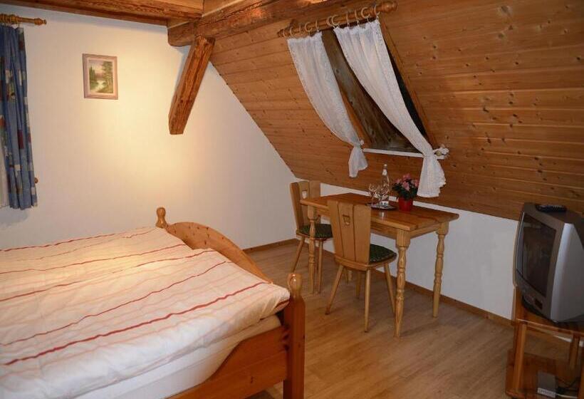 Пансион Naturparkhotel & Landgasthof Stromberg