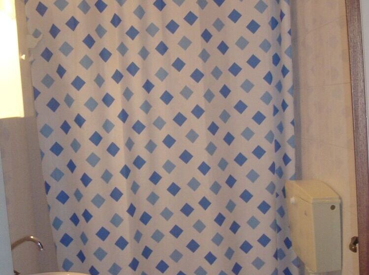 Polyxenis Rooms