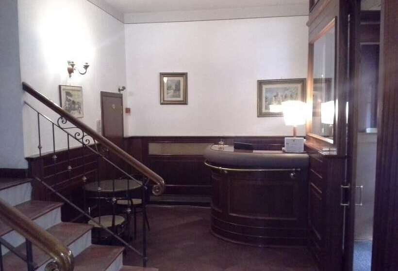 酒店 Albergo Italia Di Nardi Renzo & C Snc