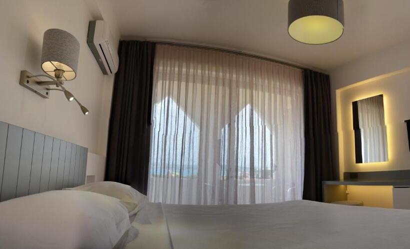 Arinnanda Otel