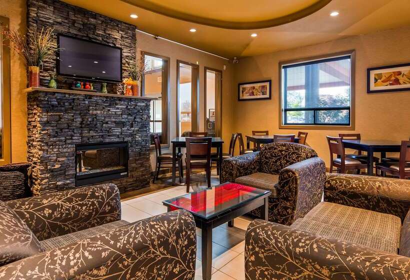هتل Best Western Plus Estevan Inn & Suites