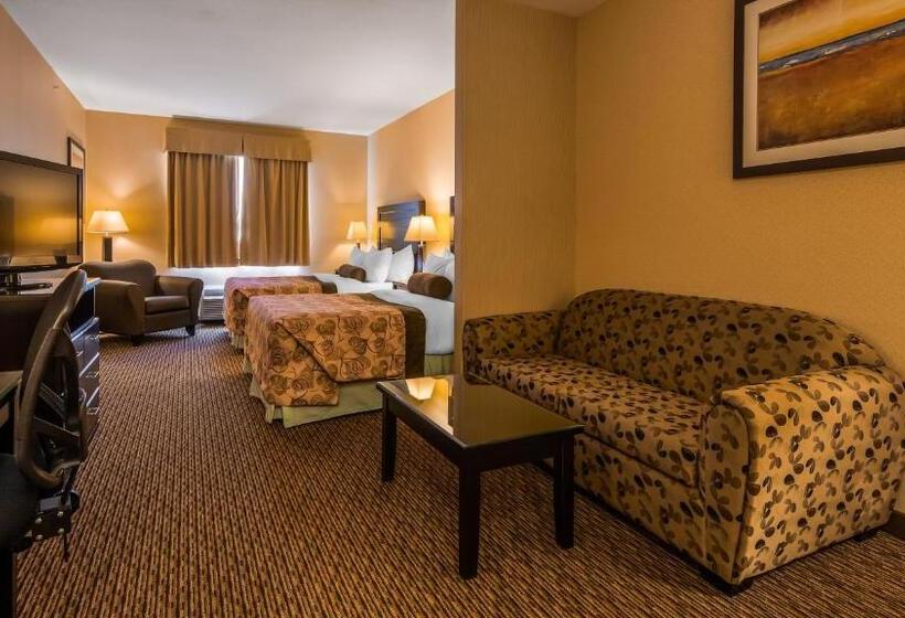 هتل Best Western Plus Estevan Inn & Suites