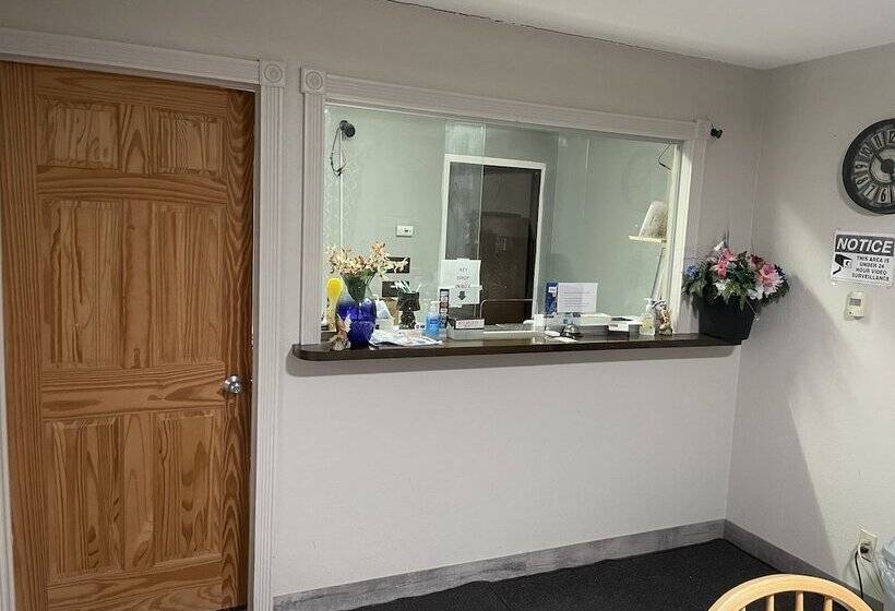 酒店 Budget Host Inn